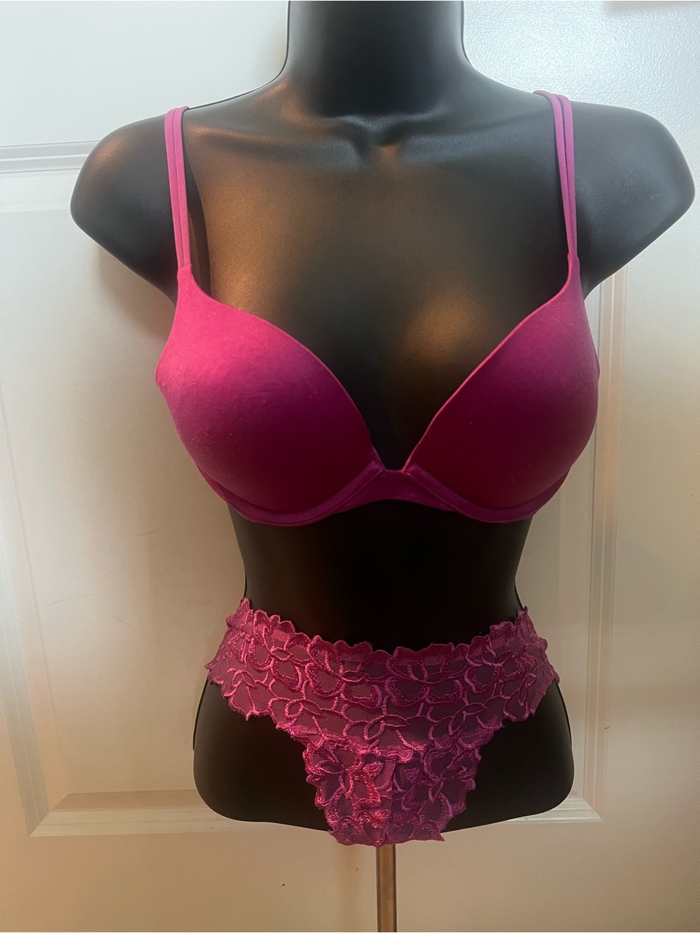 Victoria's Secret Fuchsia Lace-Trim Push-Up Bra & Matching Lace Thong
34B & S